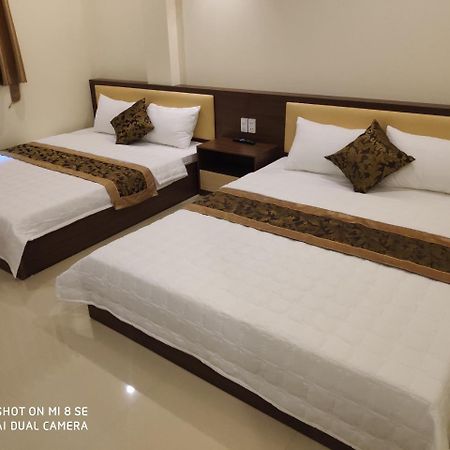 Ngoc Anh Hotel Ha Long Bagian luar foto
