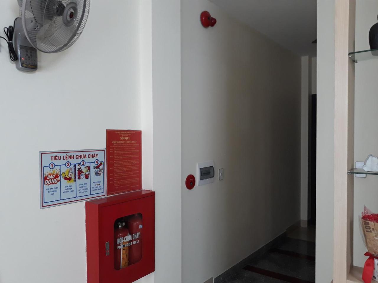 Ngoc Anh Hotel Ha Long Bagian luar foto